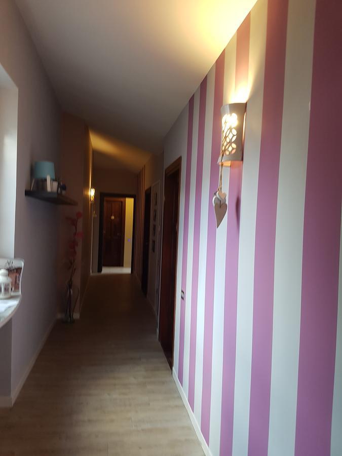 Un Tetto Di Stelle Deluxe Home Salernes Extérieur photo